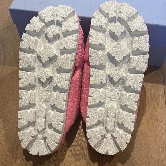 Prada Criss Cross Terry Fussbett Sandal - Picture 7 of 9